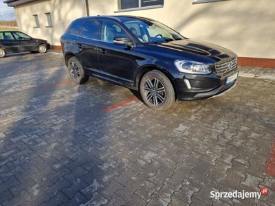 używany Volvo XC60 2.0 D 150KM 2017r skóra BOGATE WYPOSAŻENIE!