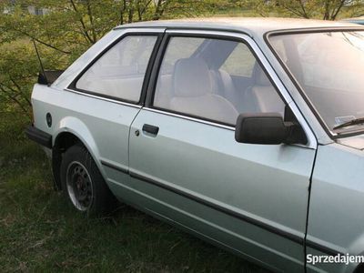 Używany 1984 Ford Escort | 2000 zł