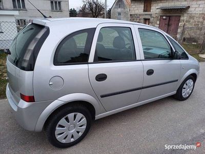 używany Opel Meriva 2004R Benzyna 1.4 90KM Z NIEMIEC