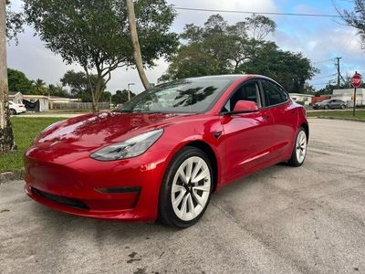 używany Tesla Model 3 498KM 2022r. 92 610km