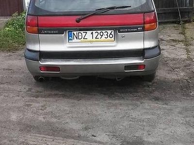 Używany Mitsubishi Space Runner 1997 Srebrny Minivan
