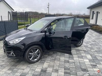 Czarny Używany 2014 Hyundai ix35 SUV | 32 900 zł (Uczciwa cena)