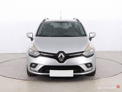 Srebrny Używany 2017 Renault Clio GrandTour Kombi | 22 499 zł (Dobra cena)