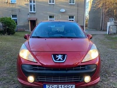 Czerwony Używany 2006 Peugeot 207 Hatchback | 9500 zł (Dość drogi)