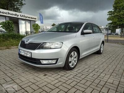 Używany Skoda Rapid Ambition 90 KM (66 kW) 2016 Srebrny Hatchback