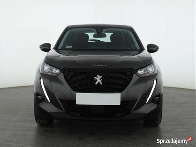 Używany Peugeot 2008 131 KM (96 kW) 2021 Szary SUV