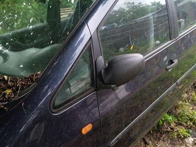 Niebieski Używany 1996 Ford Galaxy Minivan | 800 zł