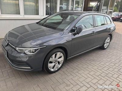 Szary Używany 2022 VW Golf VIII Style Kombi | 109 000 zł