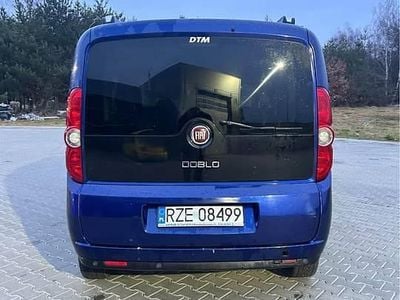 Używany 2010 Fiat Doblò Minivan | 9800 zł (Dobra cena)