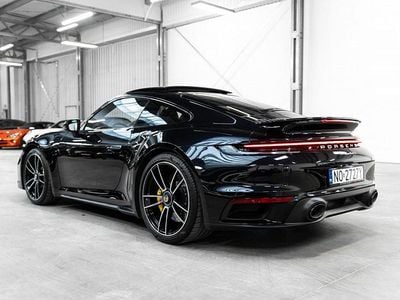 Czarny (metalik) Używany 2022 Porsche 911 Coupe | 959 000 zł