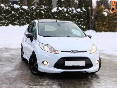 używany Ford Fiesta 1.6dm 114KM 2009r. 180 660km