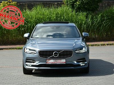 Używany Volvo S90 Inscription 310 KM (228 kW) 2018 Niebieski (metalik, perła) Sedan/Limuzyna