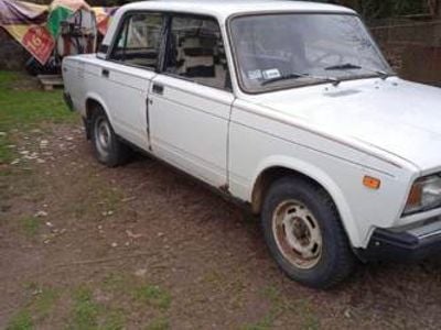 Używany Lada 2107 1988 Sedan/Limuzyna