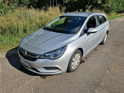 używany Opel Astra Salon PL B Ładna uszkodzony silnik K (2015-2021)