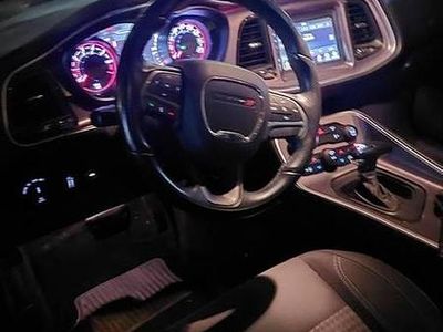 Szary Używany 2019 Dodge Challenger Coupe | 75 100 zł