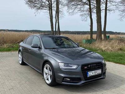 używany Audi A4 B8 3.0 TFSI V6 272 KM S-LINE QUATTRO 2013R 19"