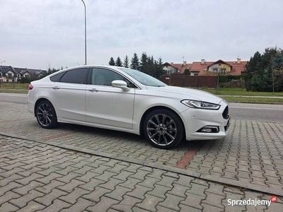 Biały Używany 2018 Ford Fusion Sedan/Limuzyna | 59 800 zł (Drogi)
