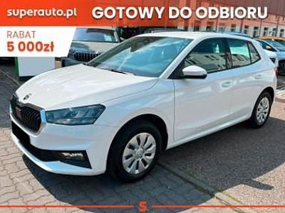 Inny kolor Nowe 2025 Skoda Fabia Essence Hatchback | 70 600 zł (Uczciwa cena)