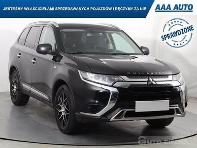 Używany Mitsubishi Outlander 150 KM (110 kW) 2019 Czarny SUV