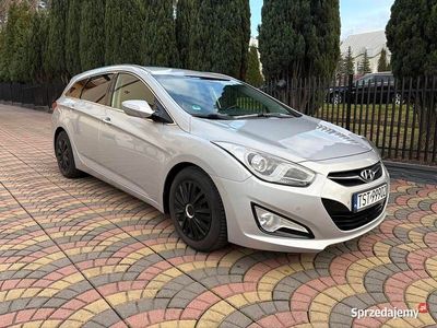 Używany Hyundai i40 2012 Srebrny Kombi