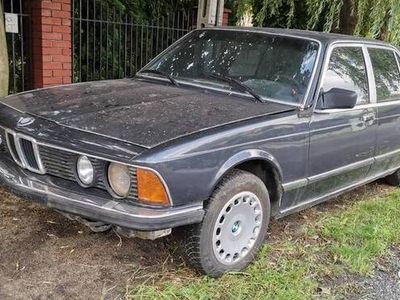 Grafitowy Używany 1980 BMW 745 Sedan/Limuzyna | 9999 zł