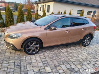 używany Volvo V40 