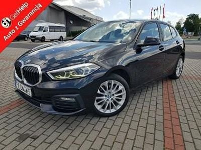 Czarny (metalik) Używany 2020 BMW 118 Hatchback | 63 900 zł (Uczciwa cena)
