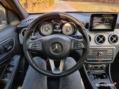 Używany Mercedes GLA250 211 KM (155 kW) 2016 SUV