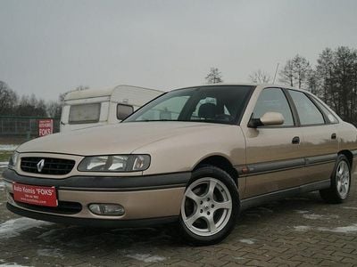Żółtozłoty Używany 1998 Renault Safrane Hatchback | 16 900 zł