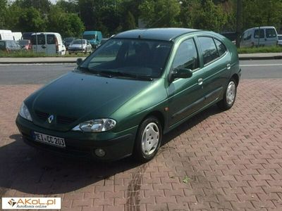 używany Renault Mégane 0dm 2002r. 191 321km