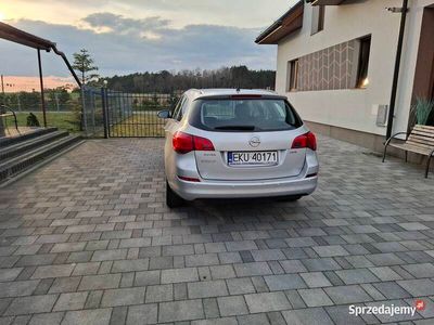 używany Opel Astra 7 dci zarejstrowany sprowadzony