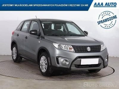 Używany Suzuki Vitara 120 KM (88 kW) 2017 Srebrny SUV