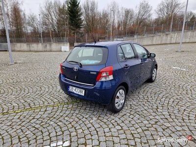 używany Toyota Yaris 1.0 benzyna zadbana