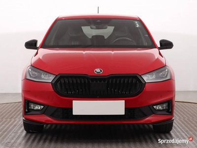 Czerwony Używany 2023 Skoda Fabia Hatchback | 71 999 zł