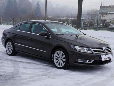 Brązowobeżowy Używany 2013 VW Passat Coupe | 25 800 zł (Uczciwa cena)