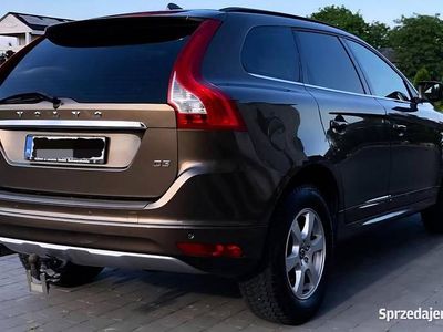Brązowy Używany 2014 Volvo XC60 SUV | 49 900 zł (Uczciwa cena)