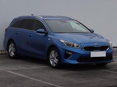 Używany Kia Ceed 159 KM (116 kW) 2021 Niebieski Hatchback