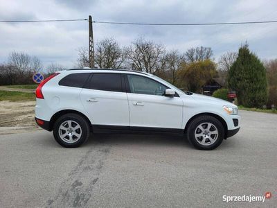 używany Volvo XC60 Summum 2012r 2.0D D4 163Km 5 Cylindrów Serwis