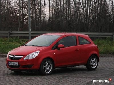 Używany Opel Corsa 80 KM (58 kW) 2009 Hatchback