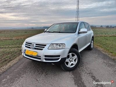 Srebrny Używany 2004 VW Touareg SUV | 15 000 zł (Dobra cena)