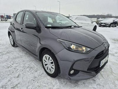 Używany Toyota Yaris 2021 Szary Hatchback