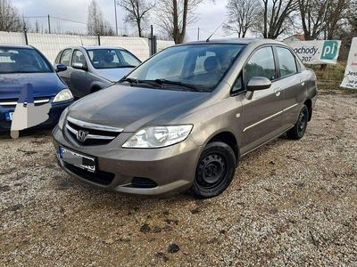 używany Honda City 1.4dm 90KM 2006r. 127 000km