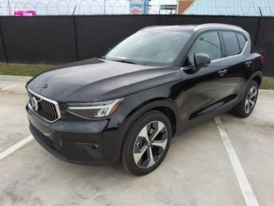 używany Volvo XC40 2dm 247KM 2023r. 7 878km