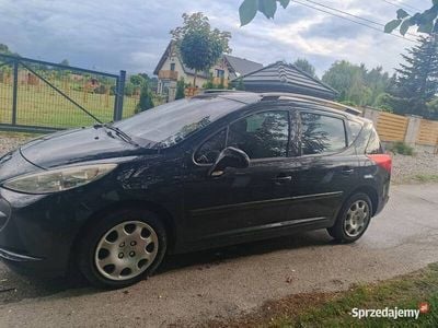 Używany Peugeot 207 120 KM (88 kW) 2007 Czarny Sedan/Limuzyna