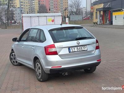 Używany Skoda Rapid 2016 Srebrny Hatchback