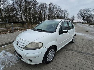 Używany Citroën C3 68 KM (50 kW) 2008 Biały Hatchback