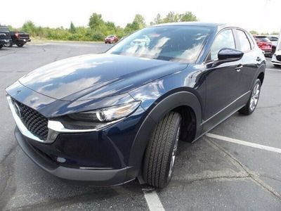 używany Mazda CX-30 2.5dm 186KM 2021r. 8 200km