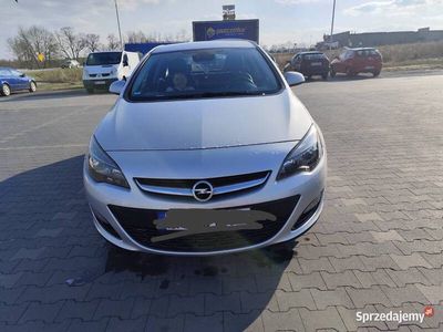 Używany Opel Astra 2014