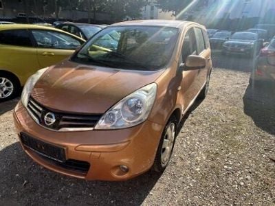 Pomarańczowy Używany 2010 Nissan Note Minivan | 19 900 zł