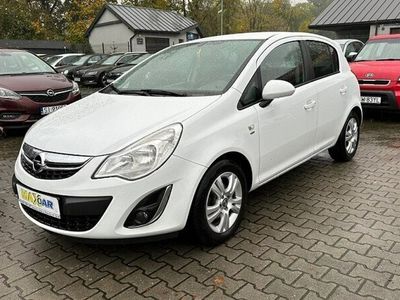 Używany Opel Corsa 70 KM (51 kW) 2012 Biały Hatchback